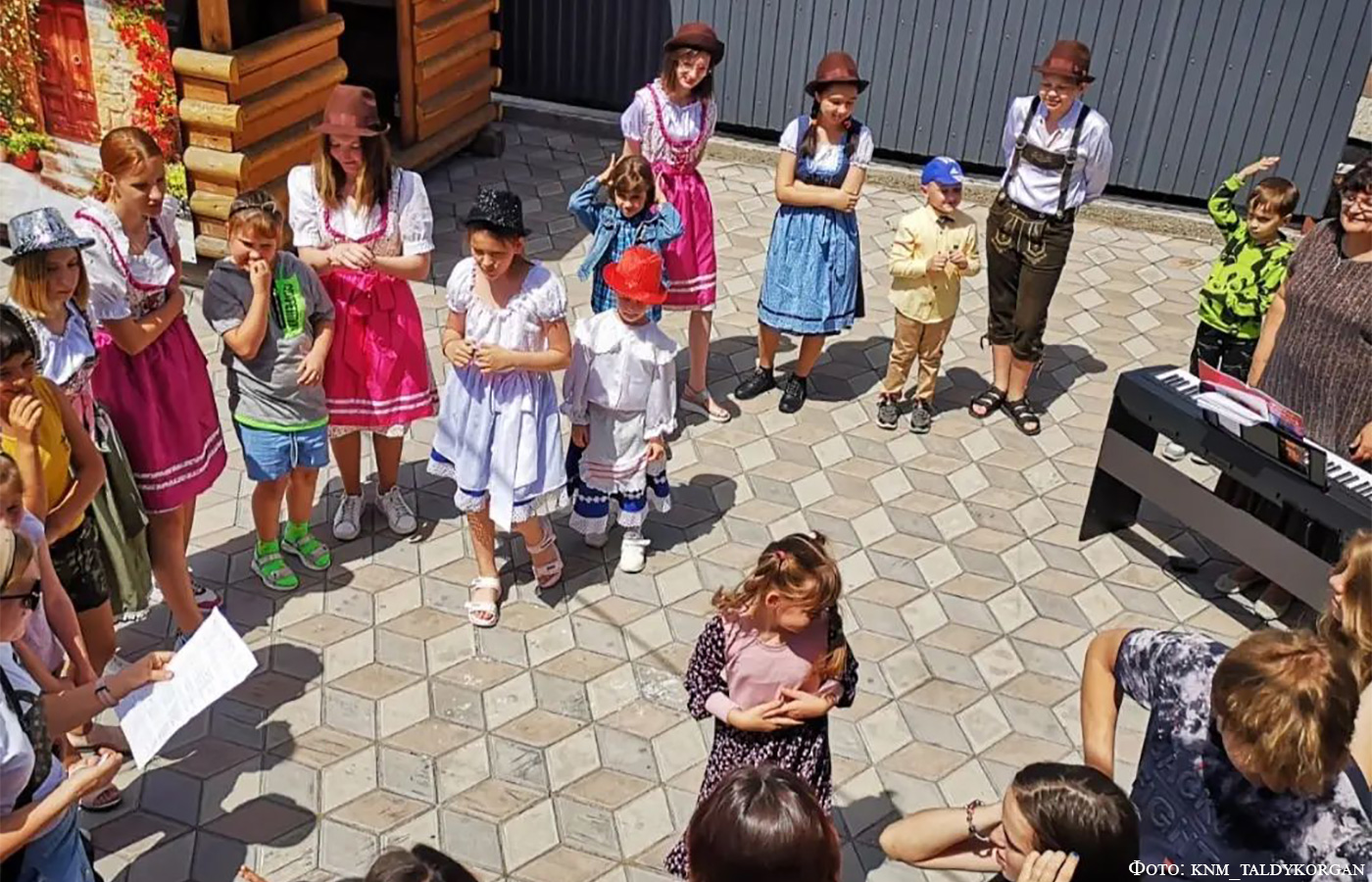 КНМ Juwel отмечал праздник Ostern в Талдыкоргане