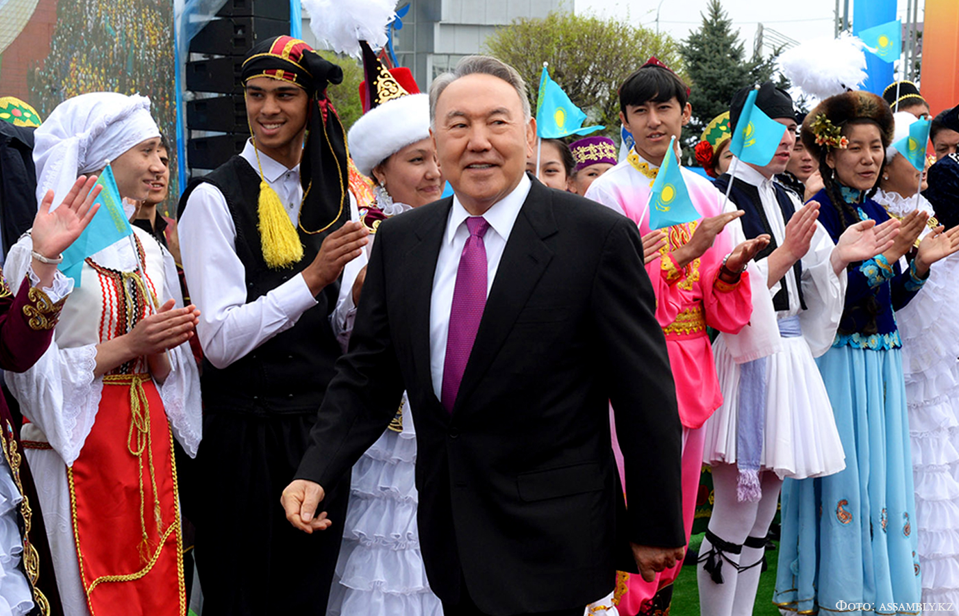 1 Декабря – День Первого Президента Республики Казахстан | Курьерская служба ТОО 