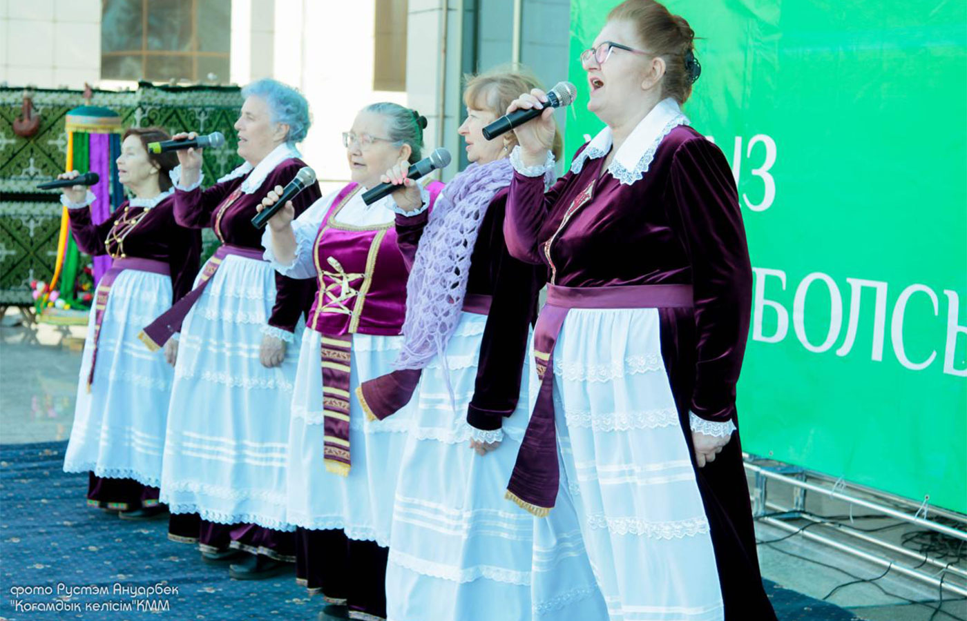 Deutsche Pawlodars begrüßten Nauryz mit Liedern und Tänzen